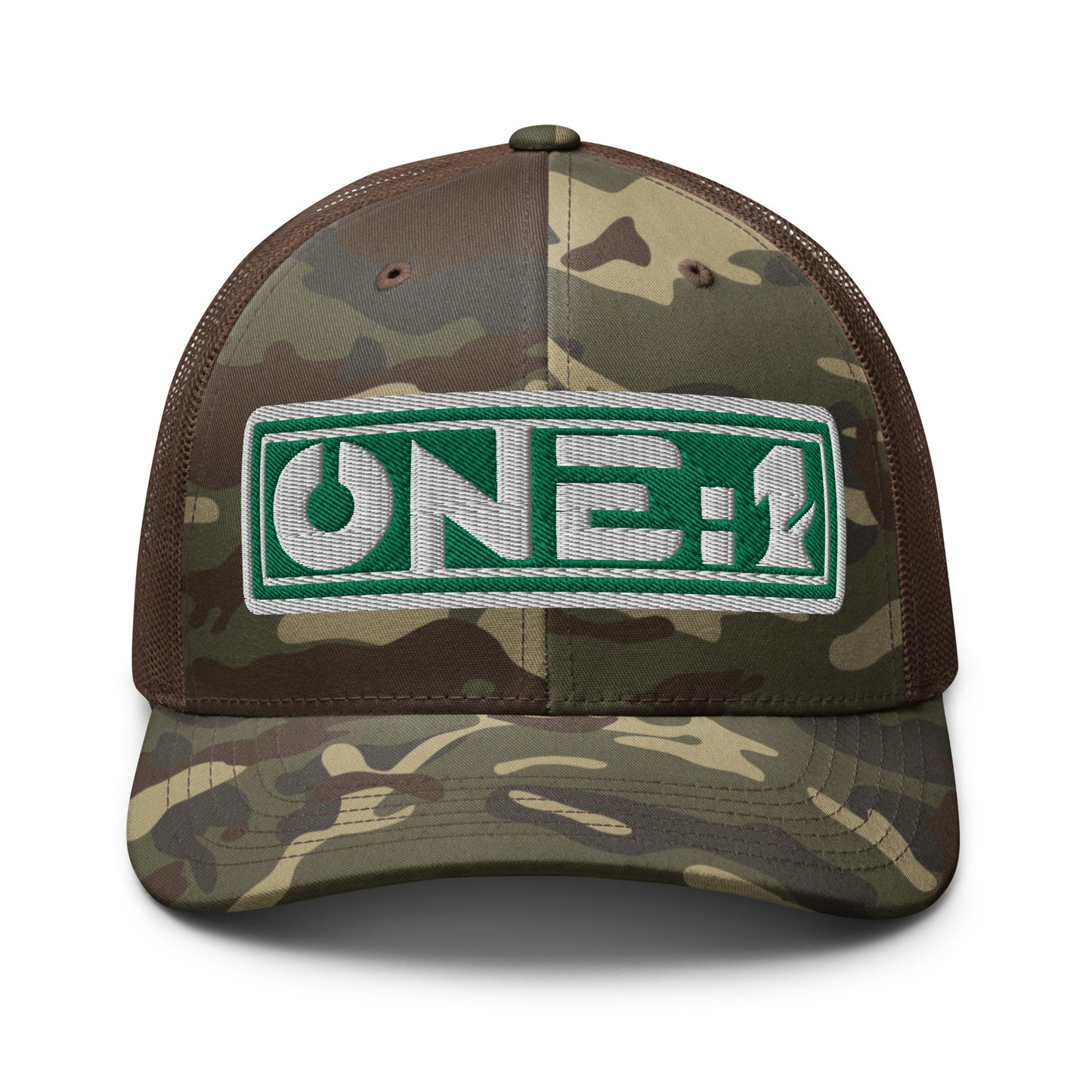 One:1 Camouflage trucker cap