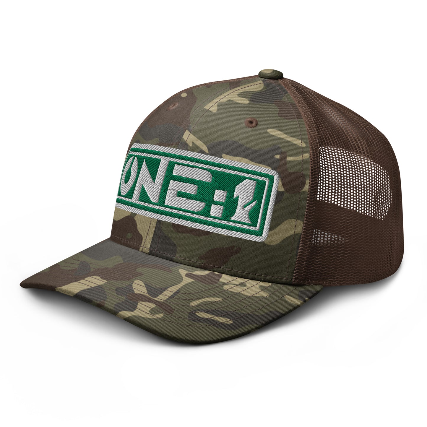 One:1 Camouflage trucker cap