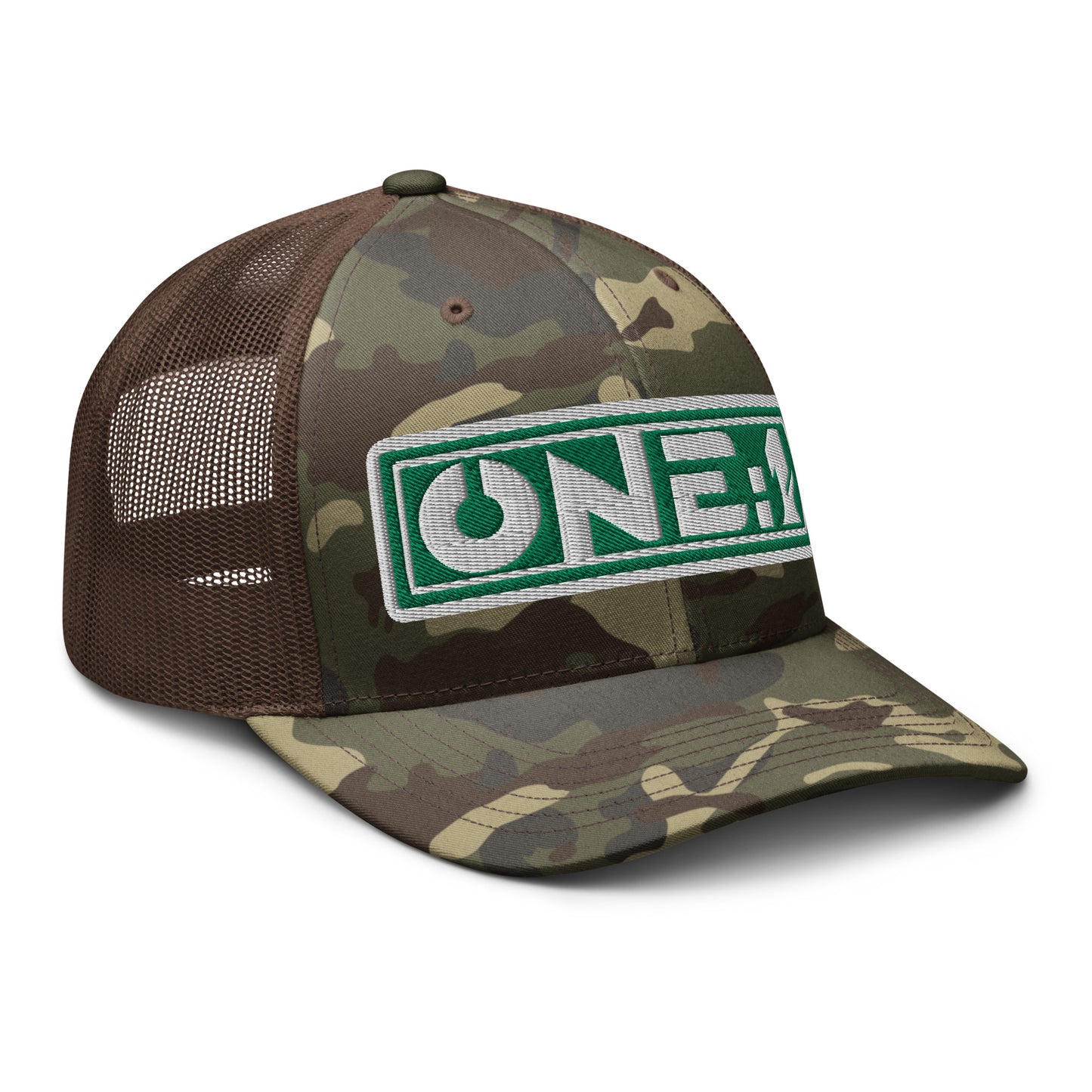 One:1 Camouflage trucker cap