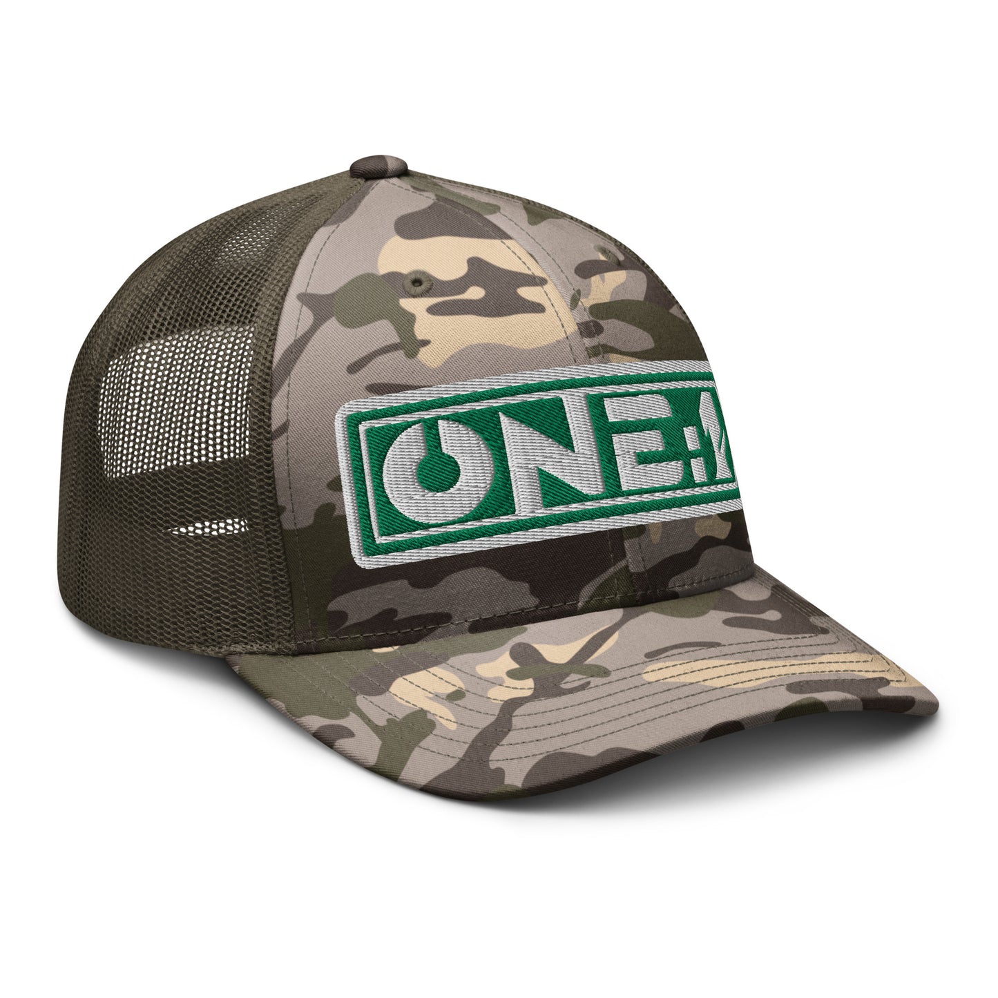 One:1 Camouflage trucker cap